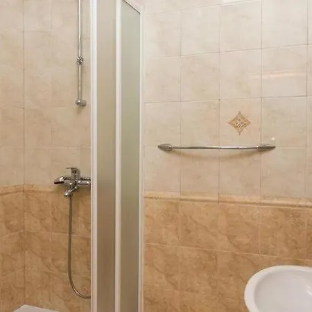 Marina - One Bedroom With Balcony And Sea View Apartment
