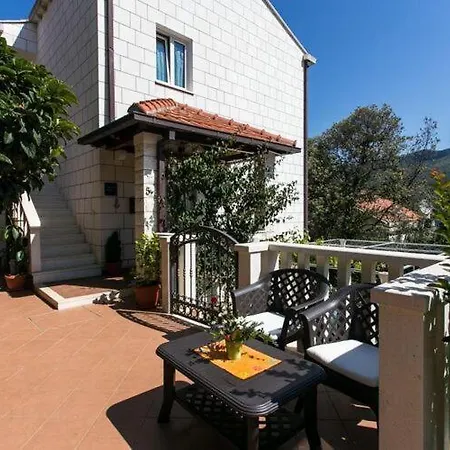 Marina - One Bedroom With Balcony And Sea View Daire Zaton (Dubrovnik-Neretva)