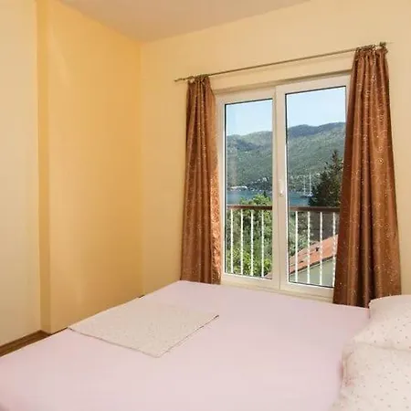 Marina - One Bedroom With Balcony And Sea View Zaton (Dubrovnik-Neretva)