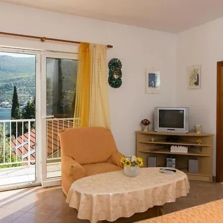 Marina - One Bedroom With Balcony And Sea View Zaton (Dubrovnik-Neretva)